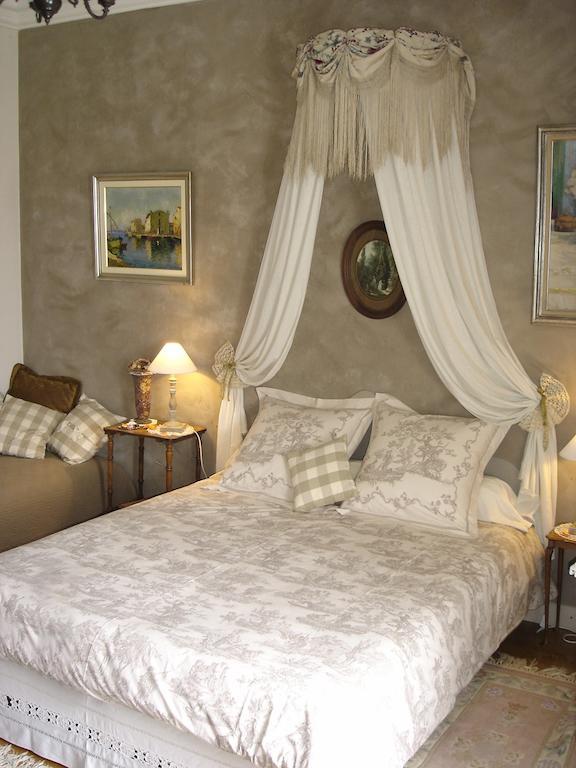 Le Petit Chateau - Tiffauges Proche Puy Dufou Rum bild