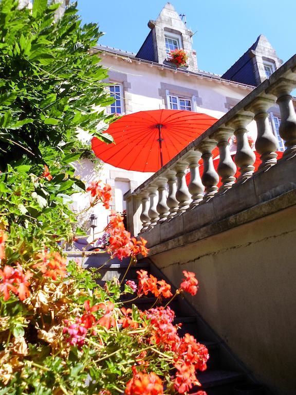 Le Petit Chateau - Tiffauges Proche Puy Dufou Exteriör bild
